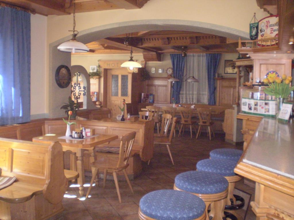 Gasthaus Hotel Feldschlange Ried im Innkreis Bagian luar foto